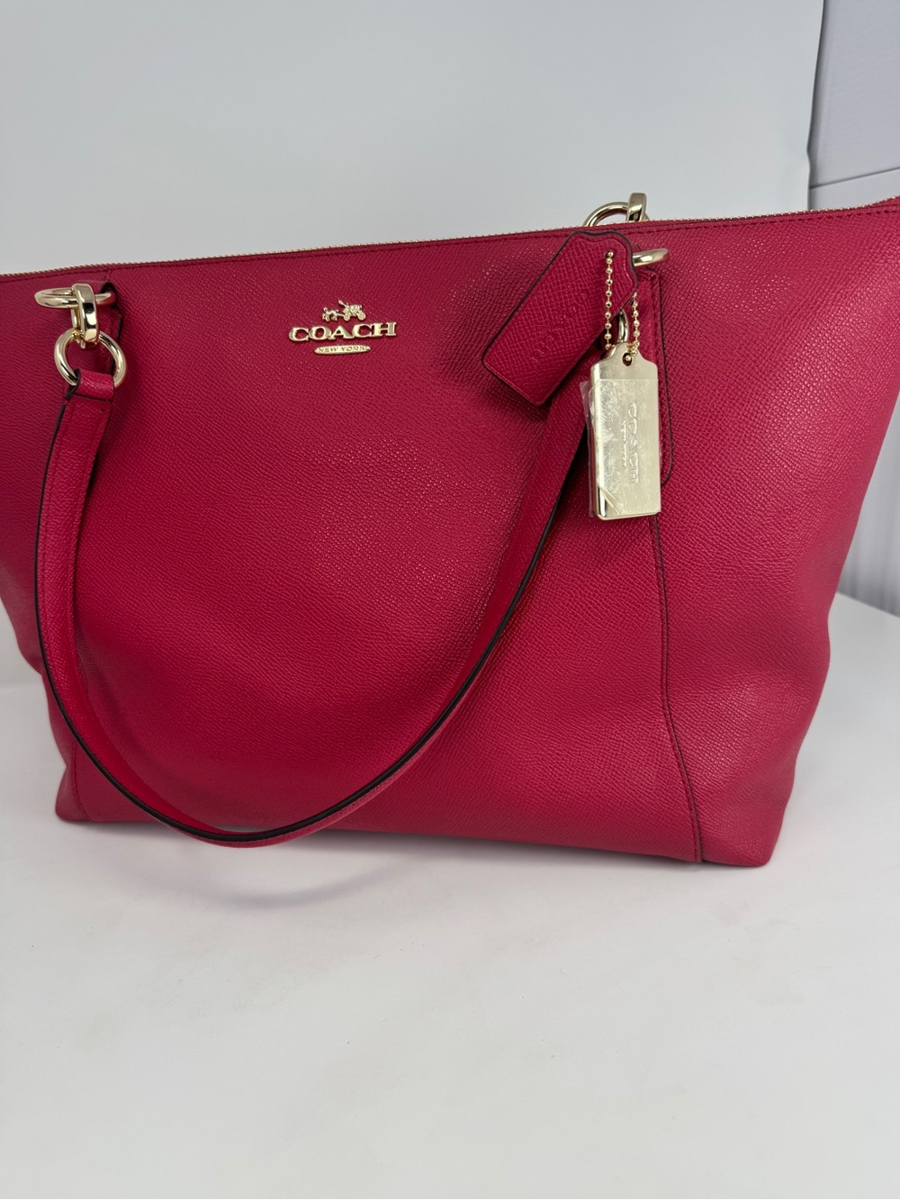 Coach AVA Pink Tote New With Tags F527526